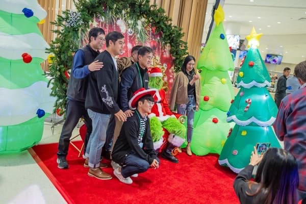 Corporate Holiday Parties